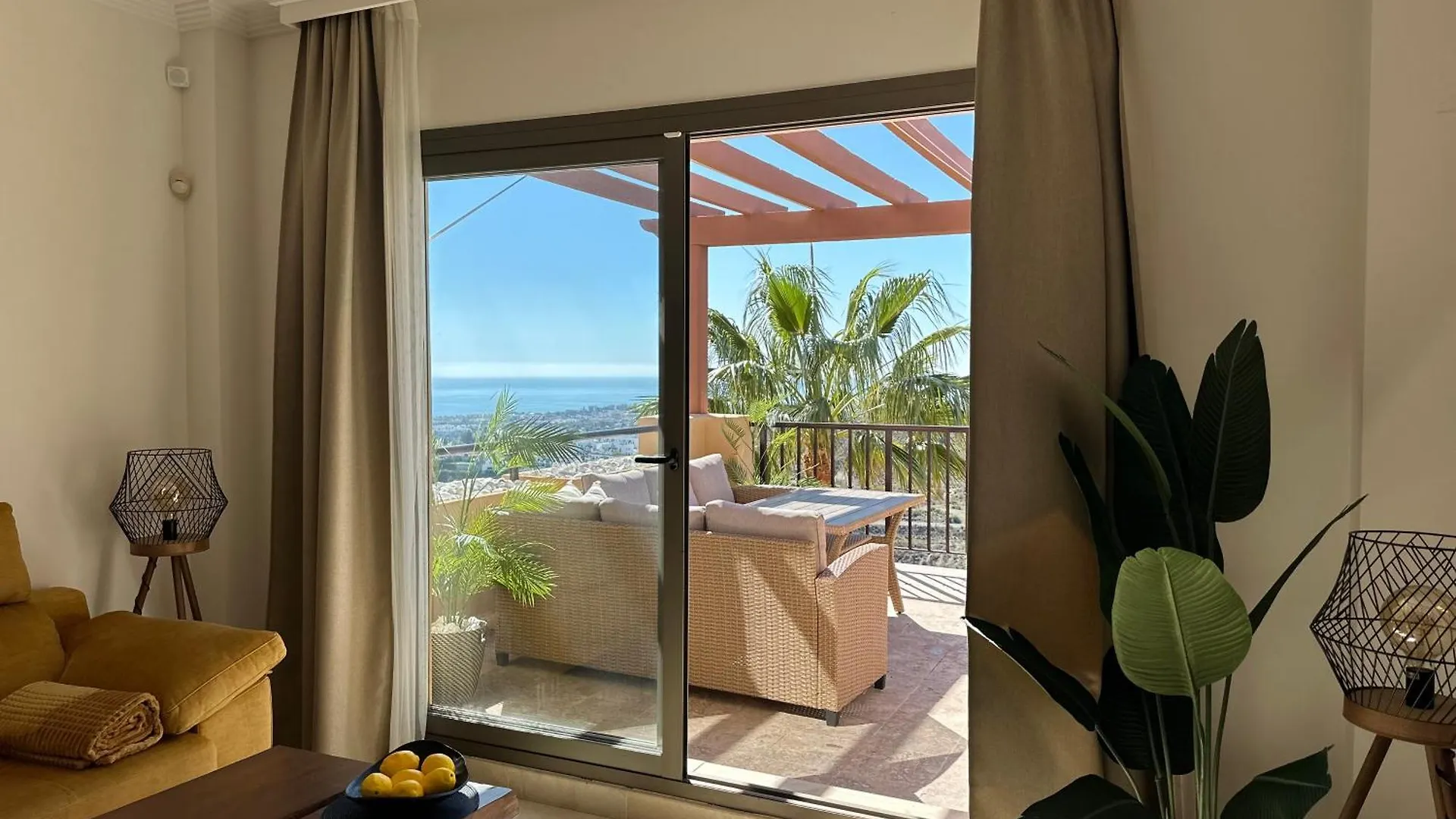 Charming 2 Bed Apartment In Quartiers Marbella Estepona 0*,  Spain