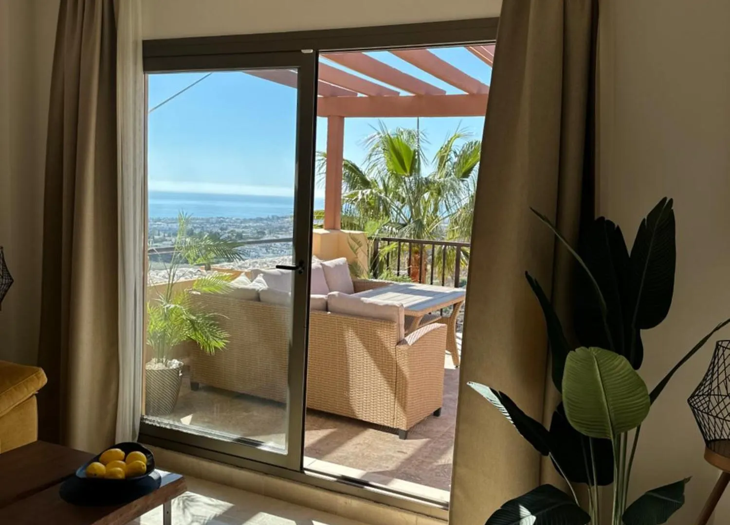 Charming 2 Bed Apartment In Quartiers Marbella Estepona Spain