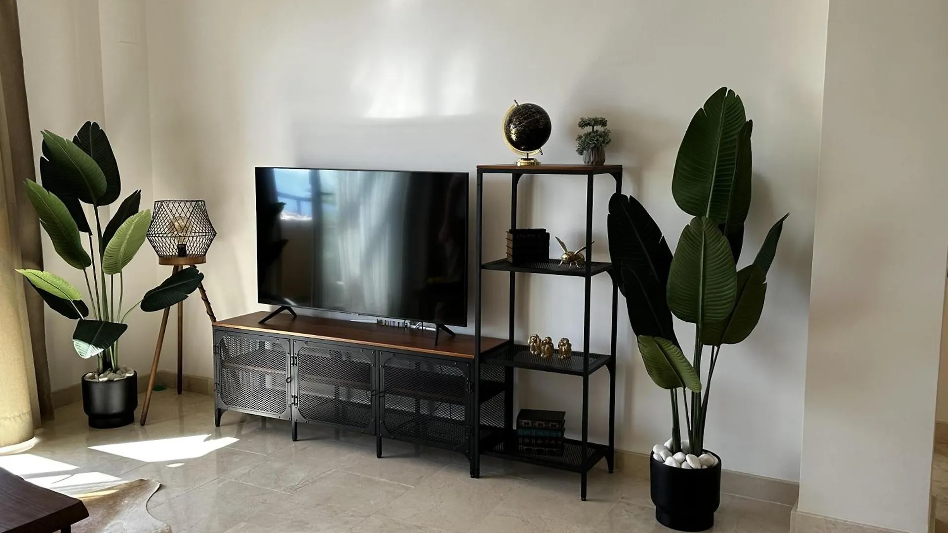 Charming 2 Bed Apartment In Quartiers Marbella Estepona