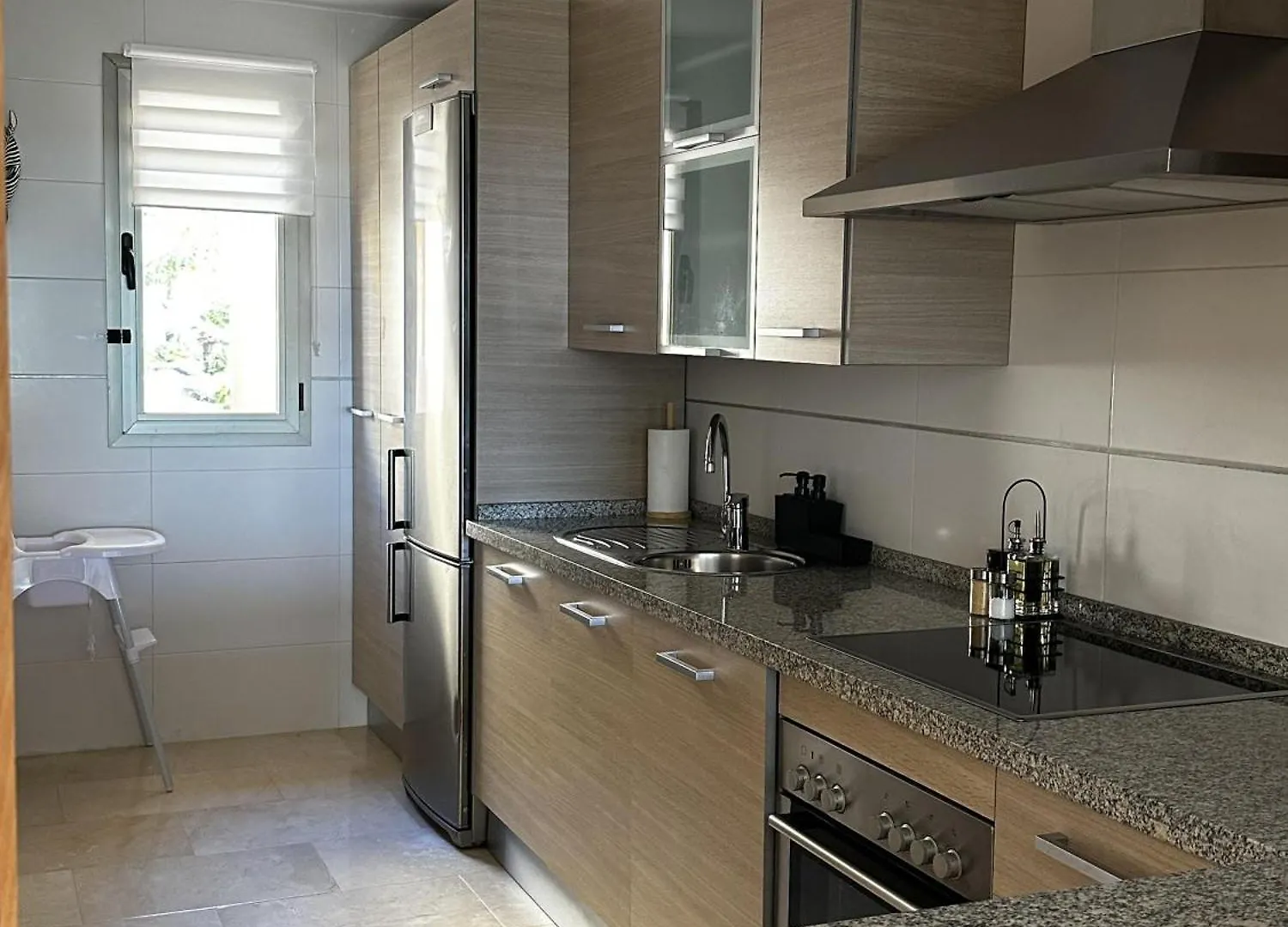 Charming 2 Bed Apartment In Quartiers Marbella Estepona Spain